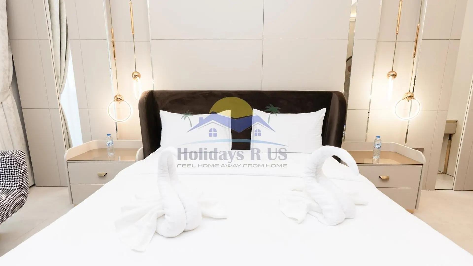 Holidays R Us Villa 4 Bedroom Boulevard View Dubai
