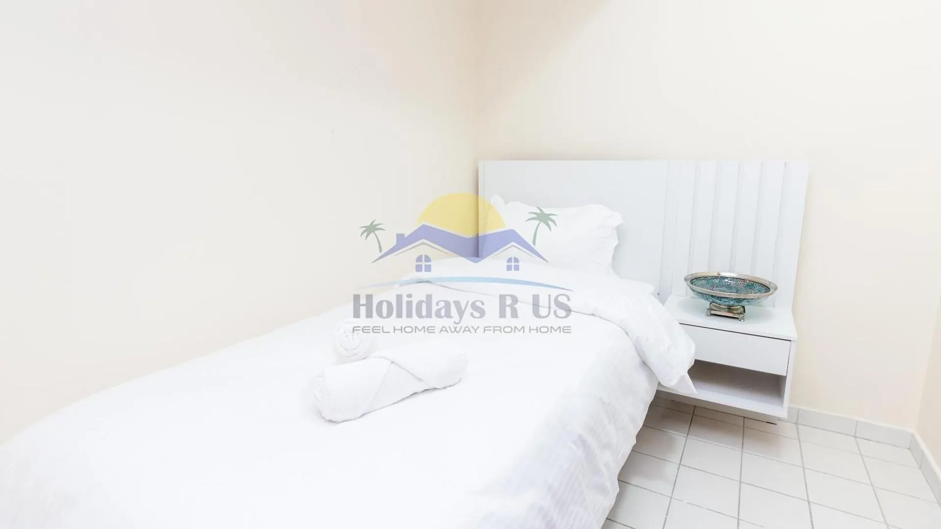 Holidays R Us Villa 4 Bedroom Boulevard View Dubai