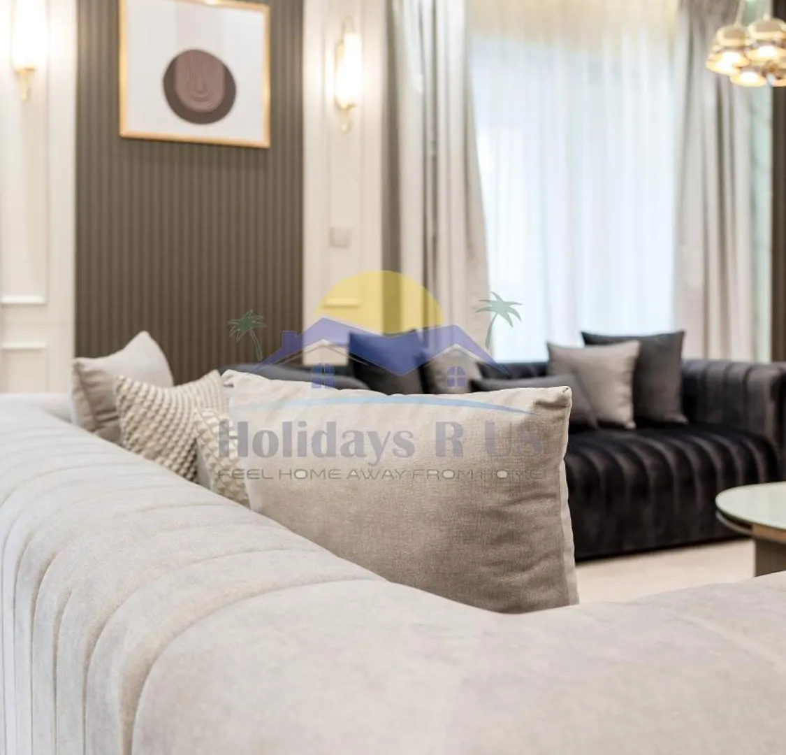 Holidays R Us Villa 4 Bedroom Boulevard View Dubai