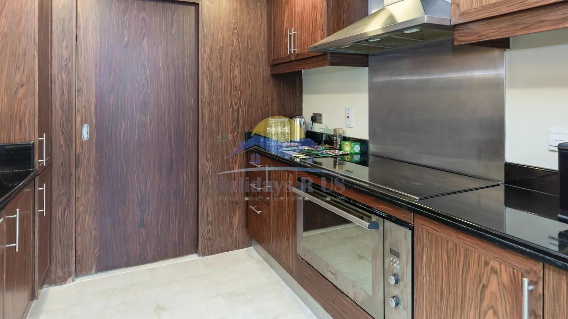Holidays R Us Villa 4 Bedroom Boulevard View Dubai 0*,  United Arab Emirates